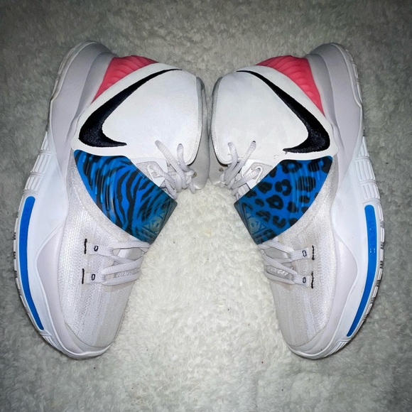 Men’s 10.5 Kyrie 6 Nike animal print good used condition - Picture 10 of 13
